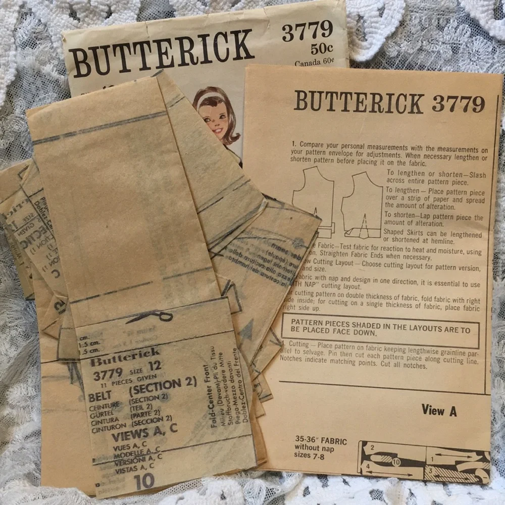 1960s sewing pattern Butterick 3779, girls dress, used, chest 30”